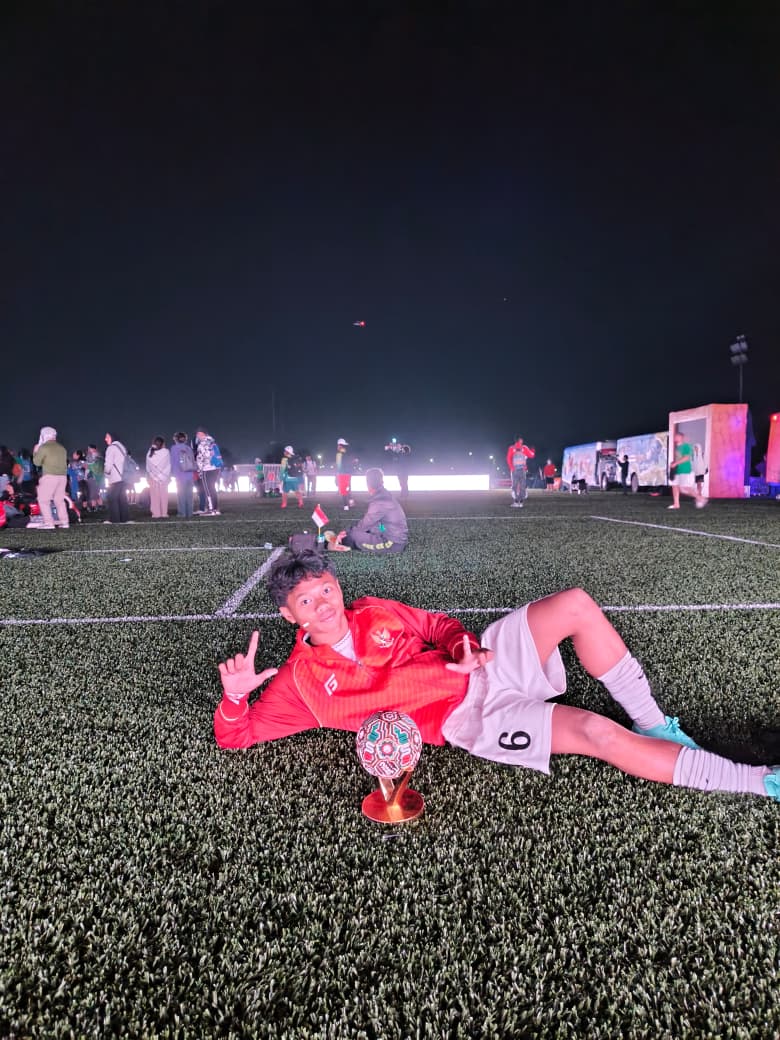 Berita: Selamat dan sukses untuk JAVASHA beserta tim atas prestasi gemilang sebagai Juara Street Child World Cup (SCWC) 2026 kategori Boys Shield di Mexico City - SMK Remaja Pluit
